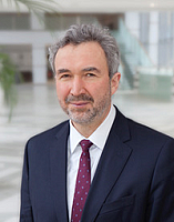 <p class="name2">В.А. Попов</p> <p class="name1">Ответственный секретарь</p> <p><i class="icon icon-student"></i>д.м.н., профессор</p> <p><i class="icon icon-city"></i>НМИЦ хирургии им. А.В. Вишневского, Москва