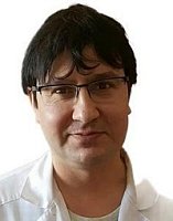 <p class="name2">О.В. Сапельников</p> <p><i class="icon icon-student"></i>д.м.н.</p> <p><i class="icon icon-city"></i>НМИЦ кардиологии им. А. Л. Мясникова, Москва</p>